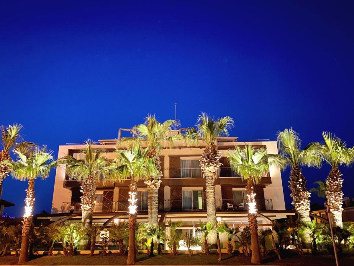 Hotel Kalyon Çeşme Esterno foto